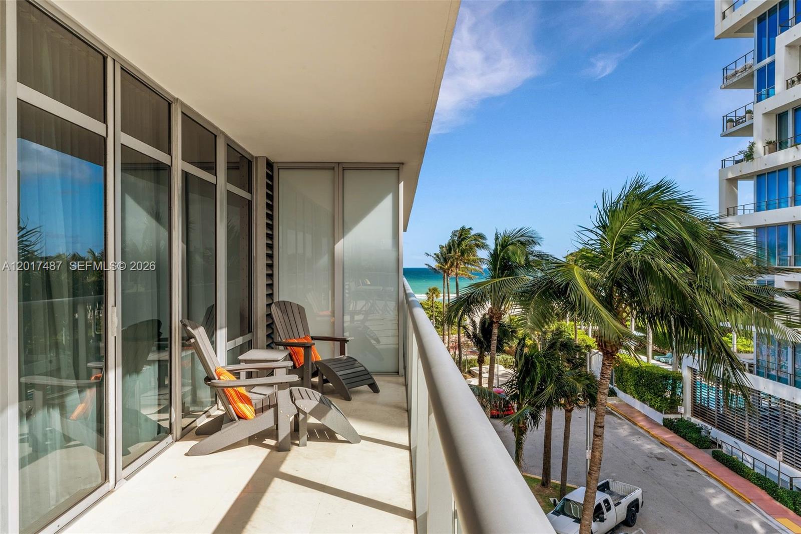 3737 Collins Ave # 403 Unit: S-403