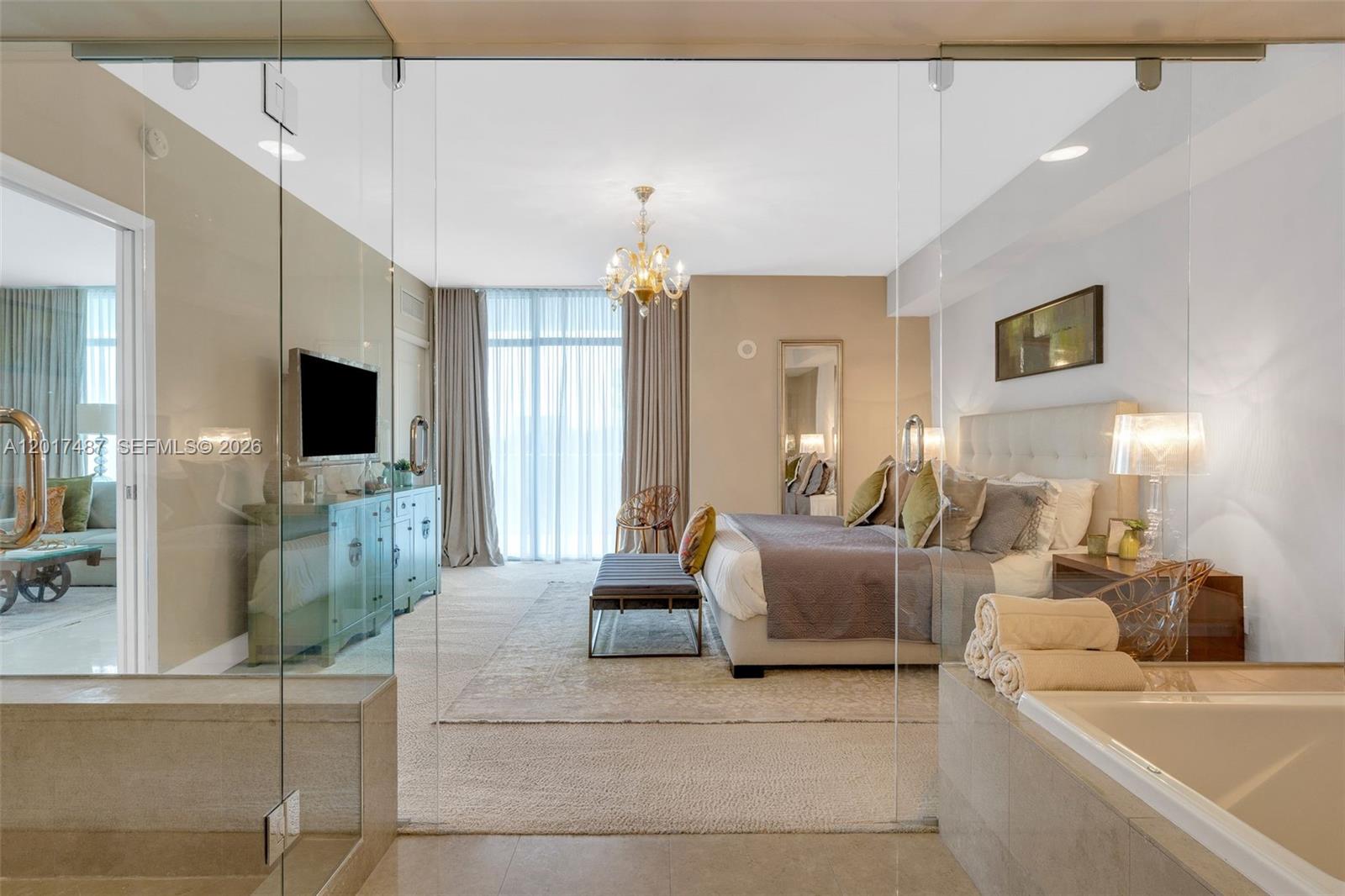 3737 Collins Ave # 403 Unit: S-403