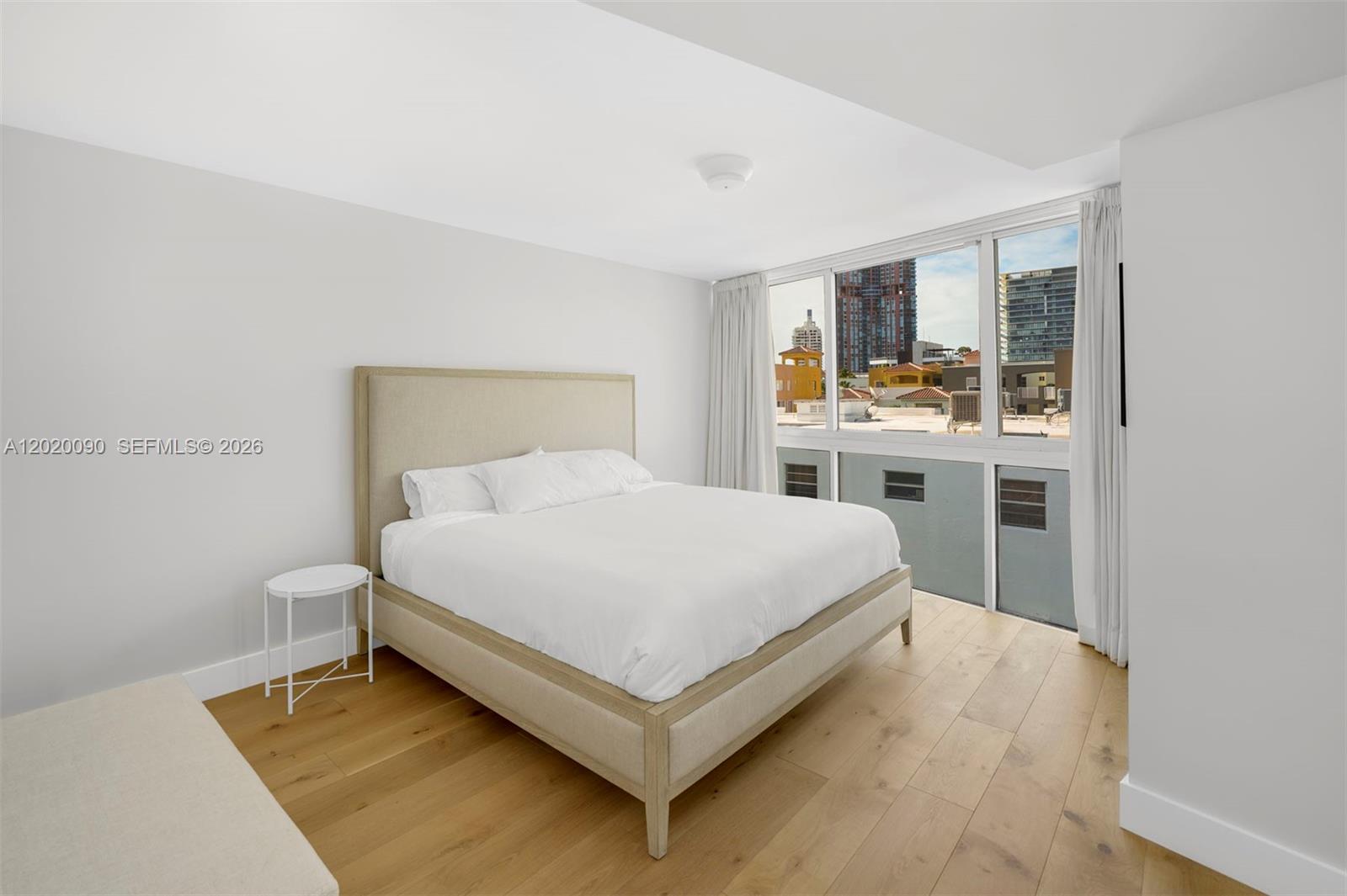 221 Jefferson Ave # 10