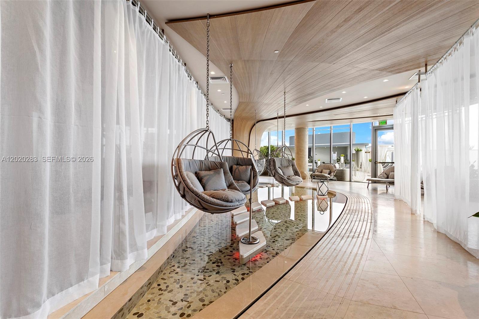 1000 Brickell Plz # 4014