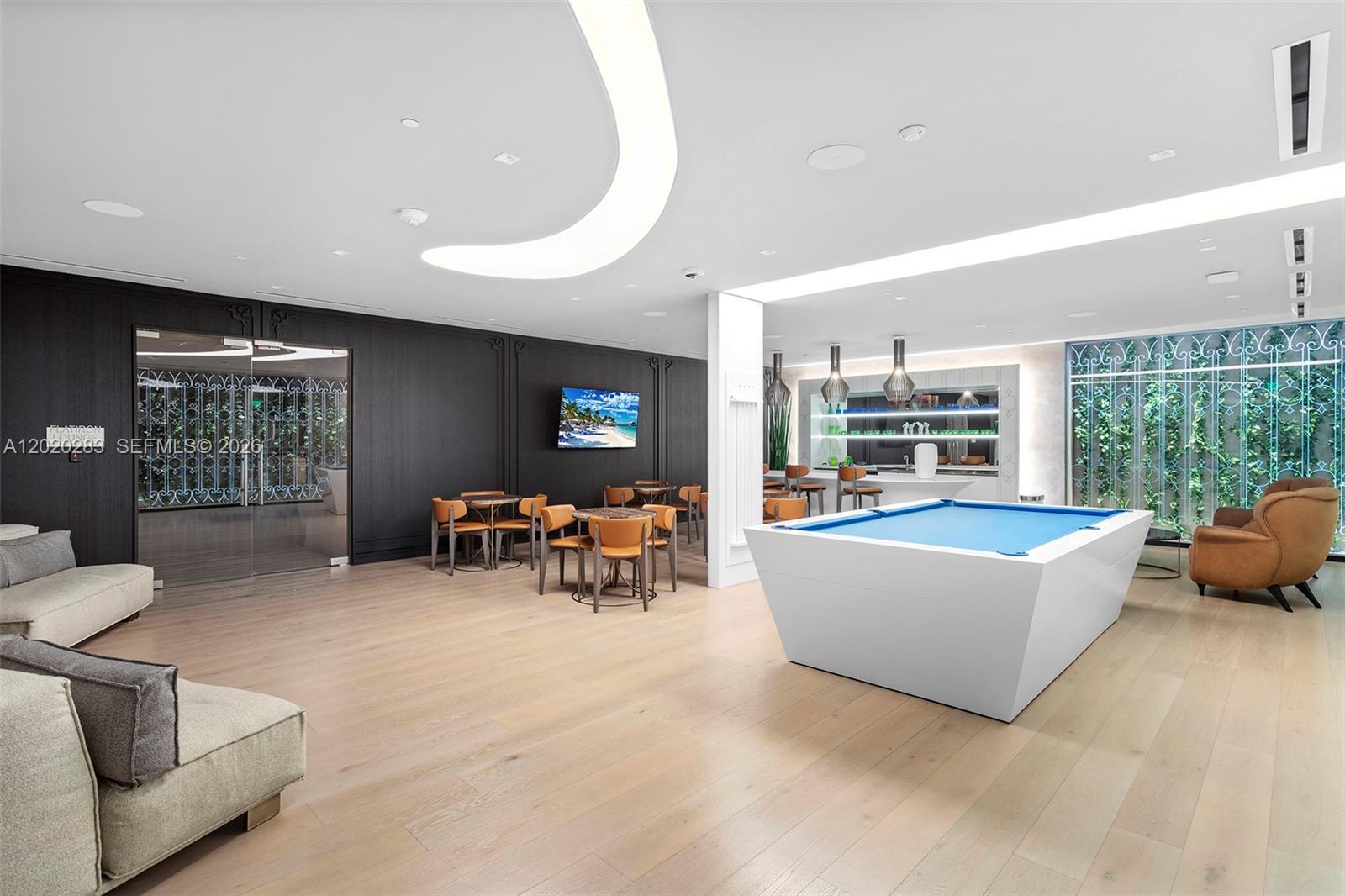 1000 Brickell Plz # 4014