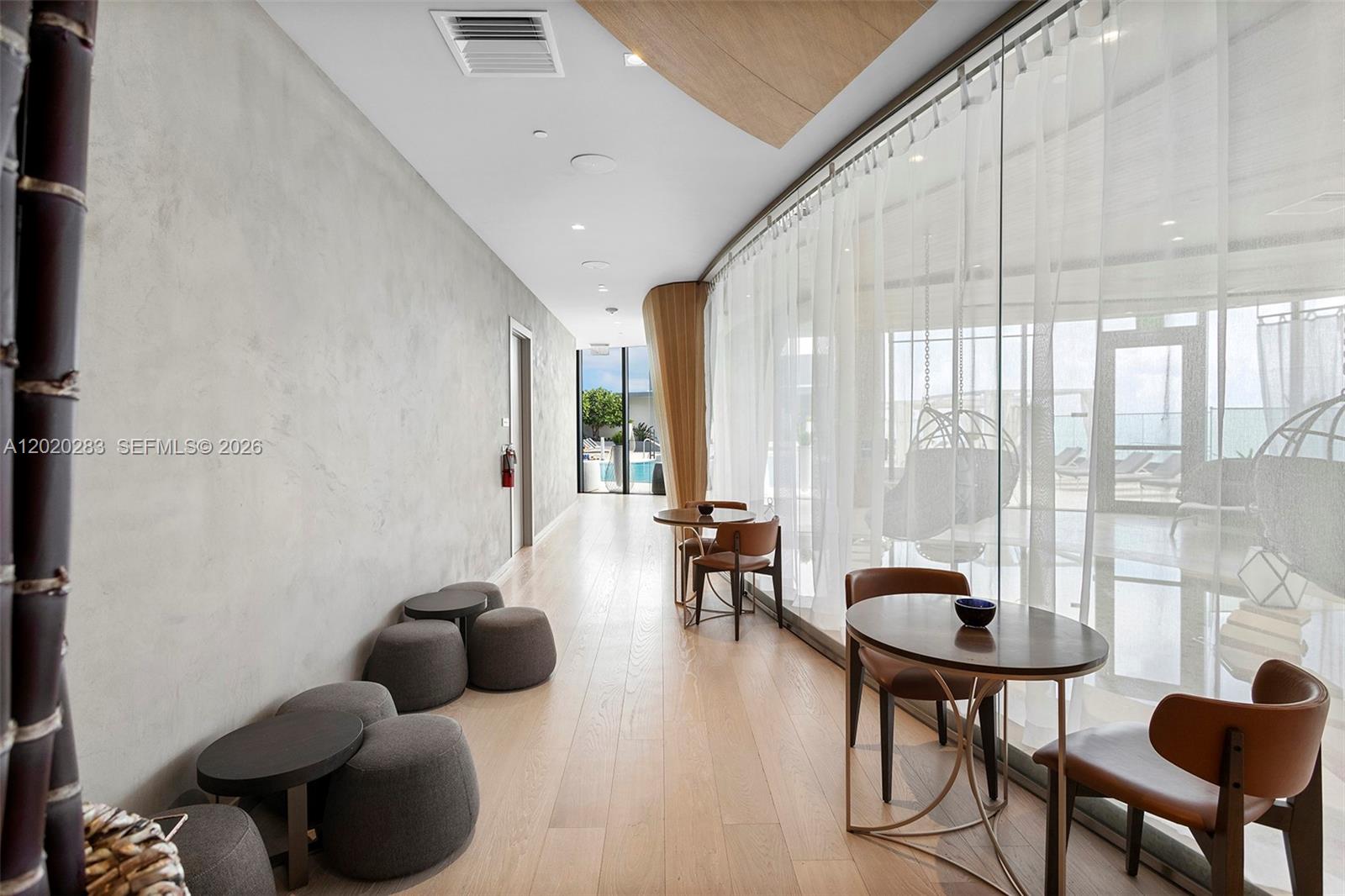 1000 Brickell Plz # 4014