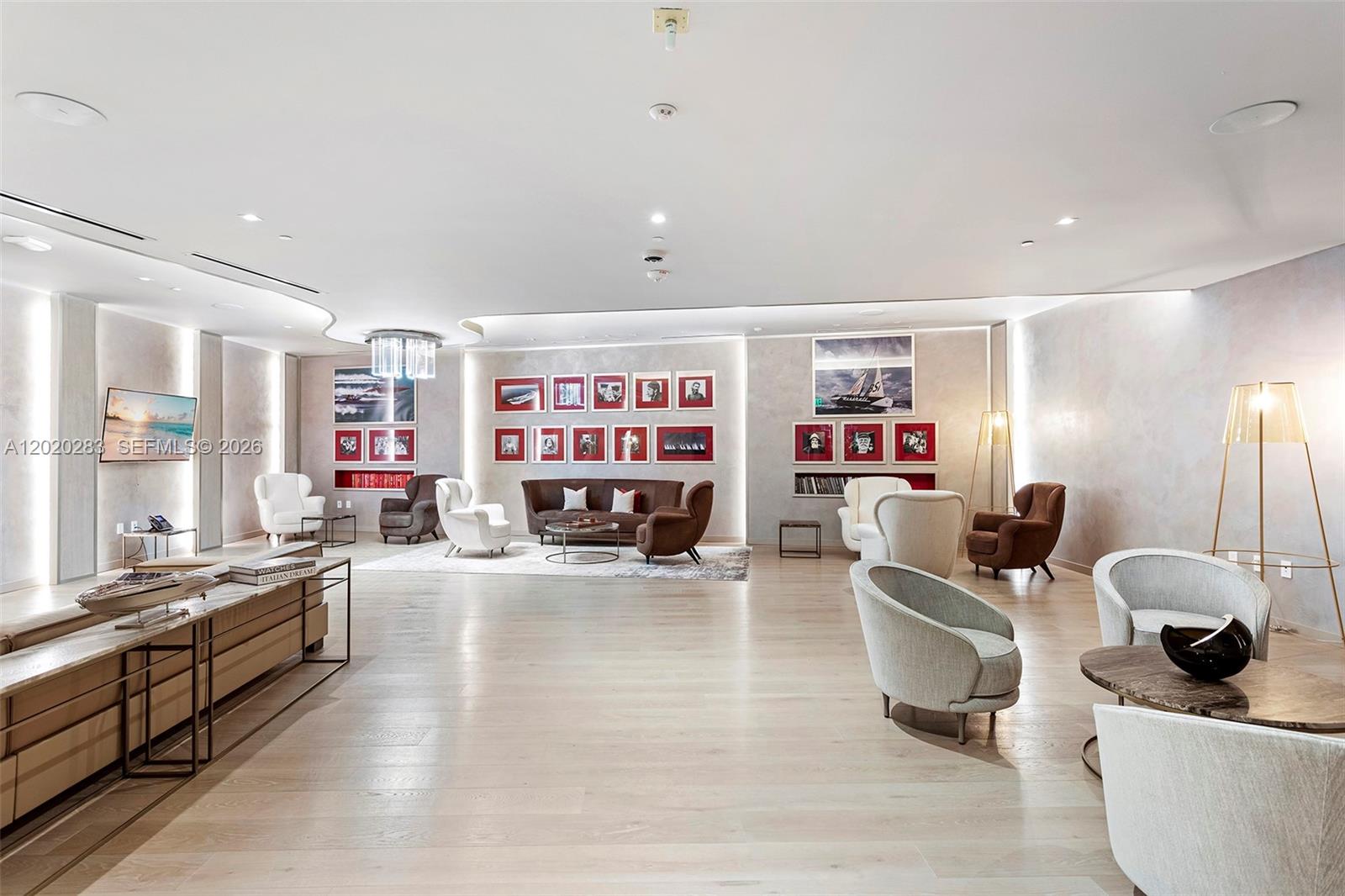 1000 Brickell Plz # 4014