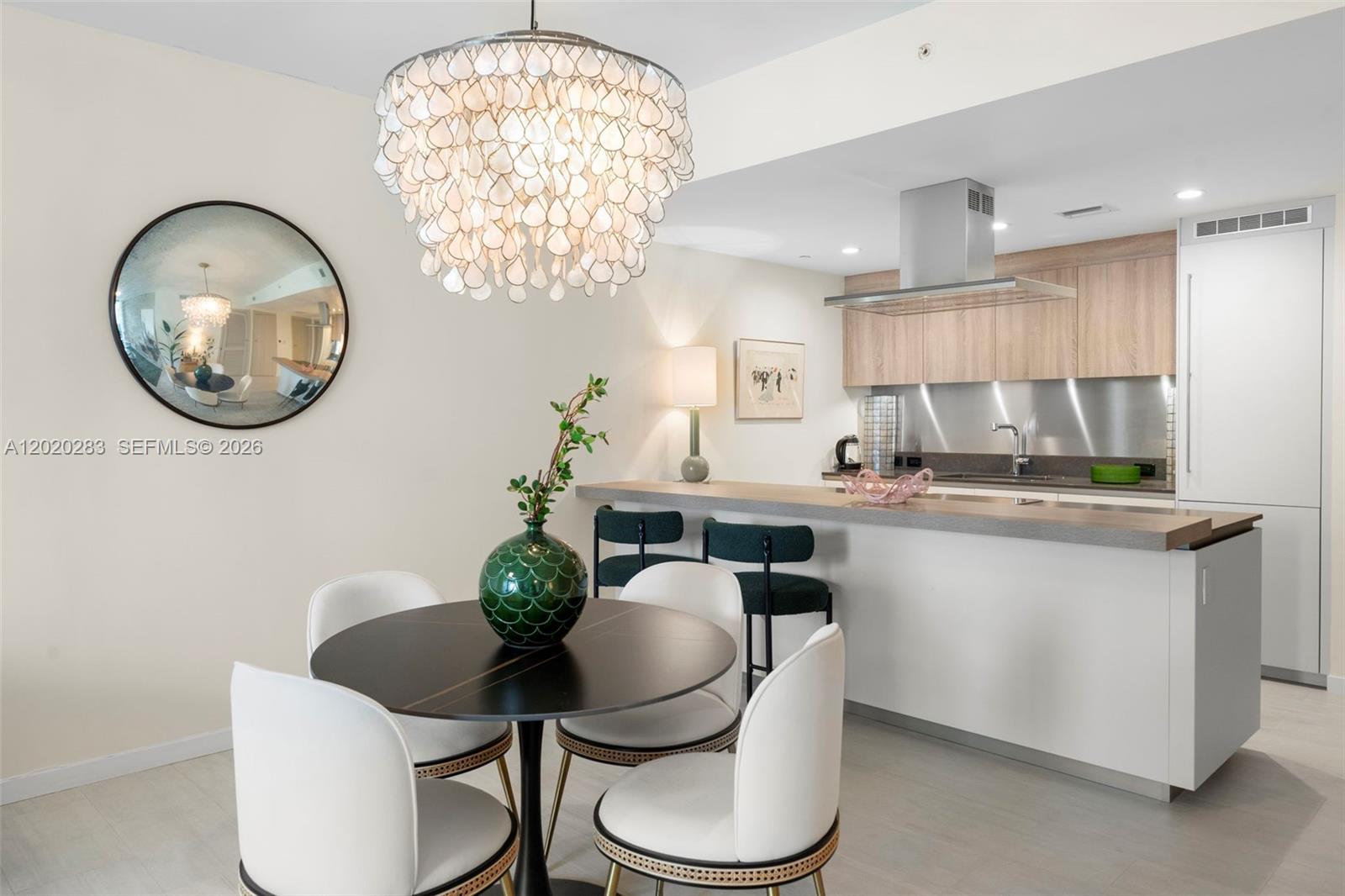 1000 Brickell Plz # 4014