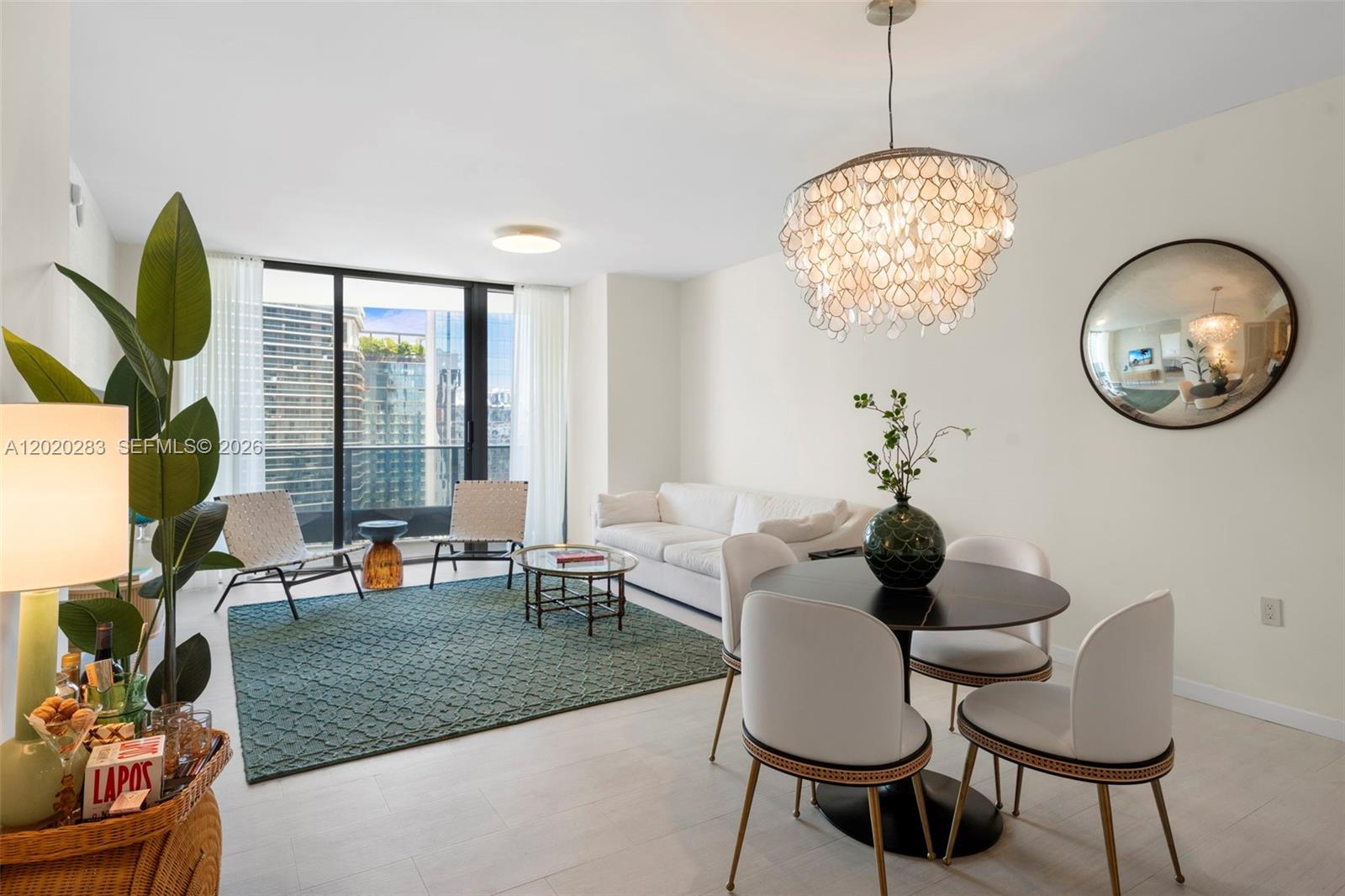 1000 Brickell Plz # 4014