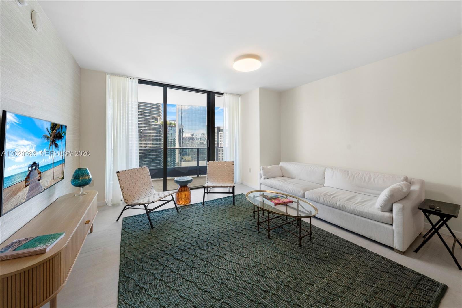 1000 Brickell Plz # 4014