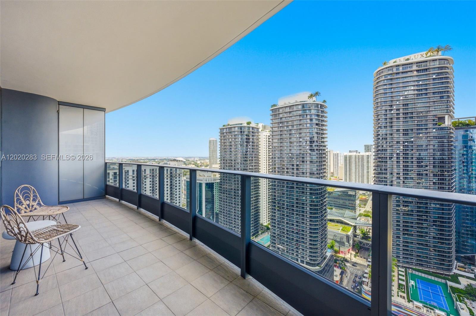 1000 Brickell Plz # 4014