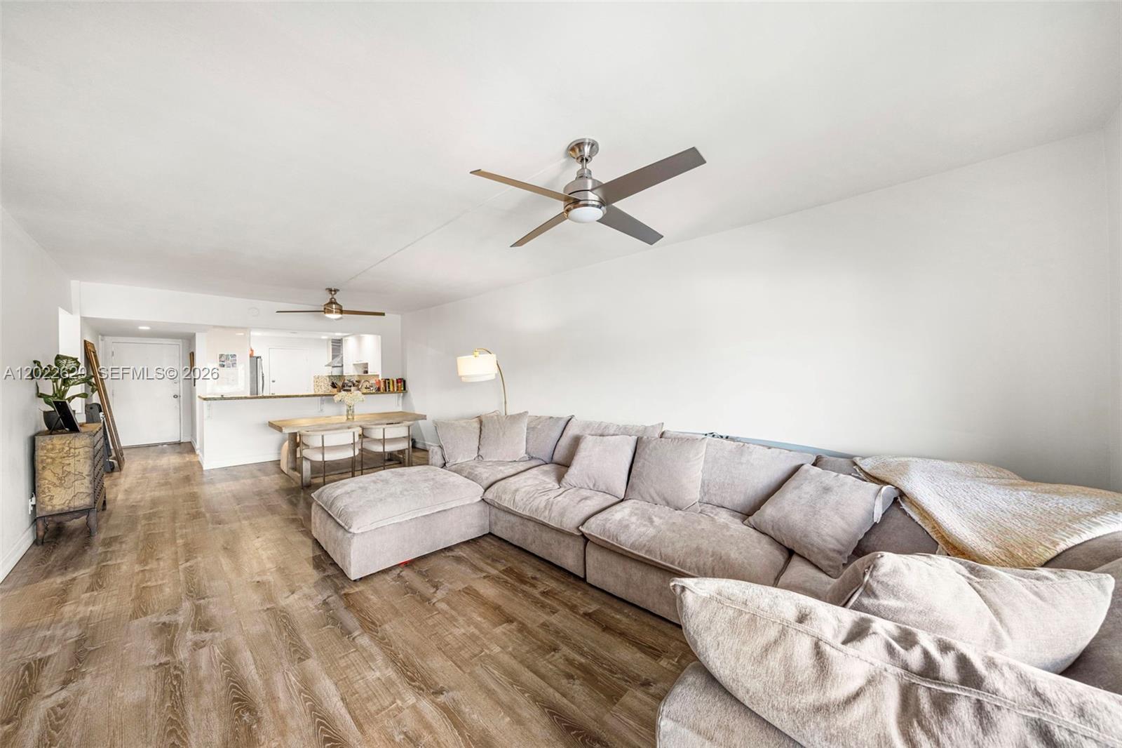100 Edgewater Dr # 329