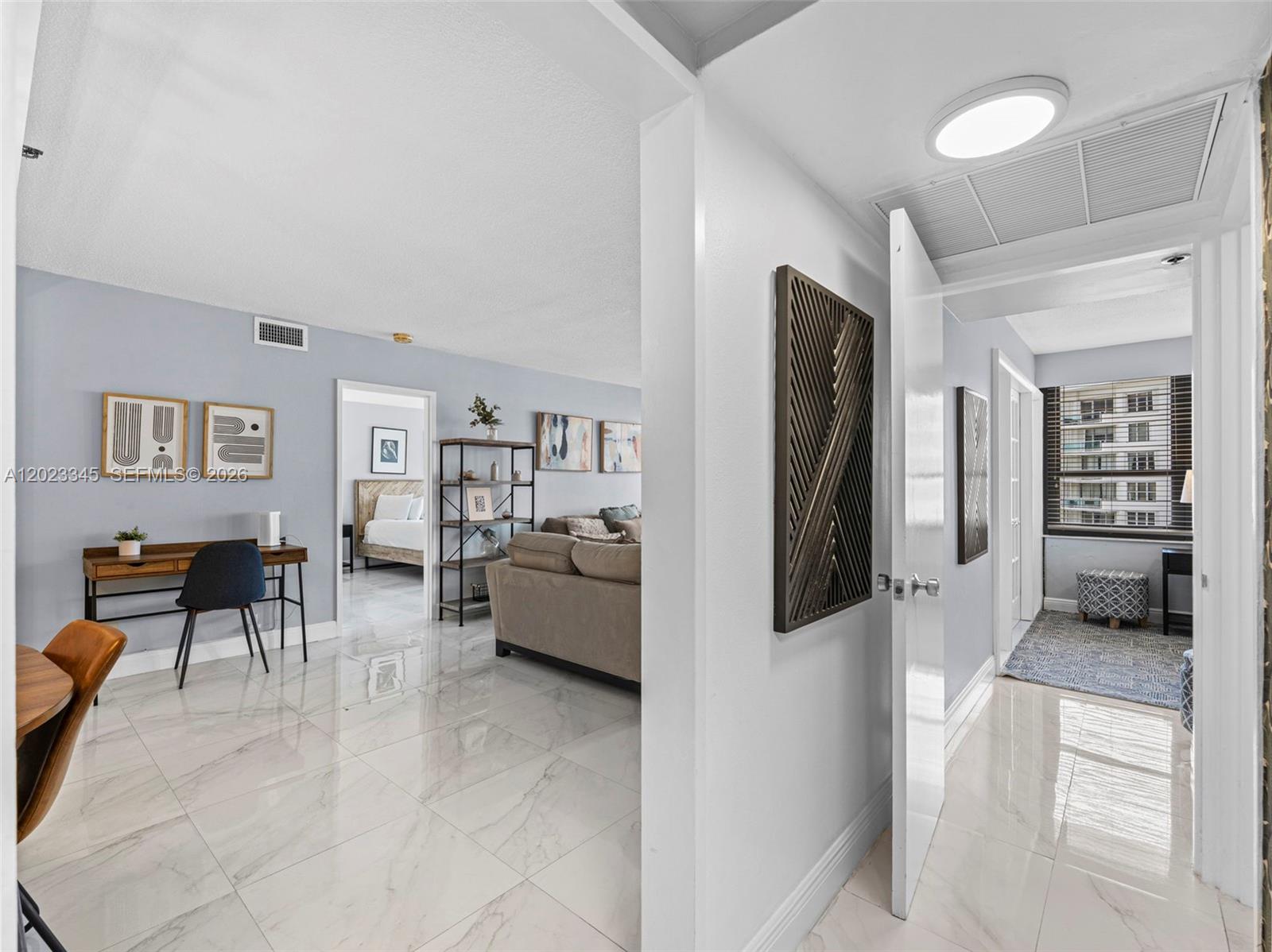 5225 Collins Ave # 1509