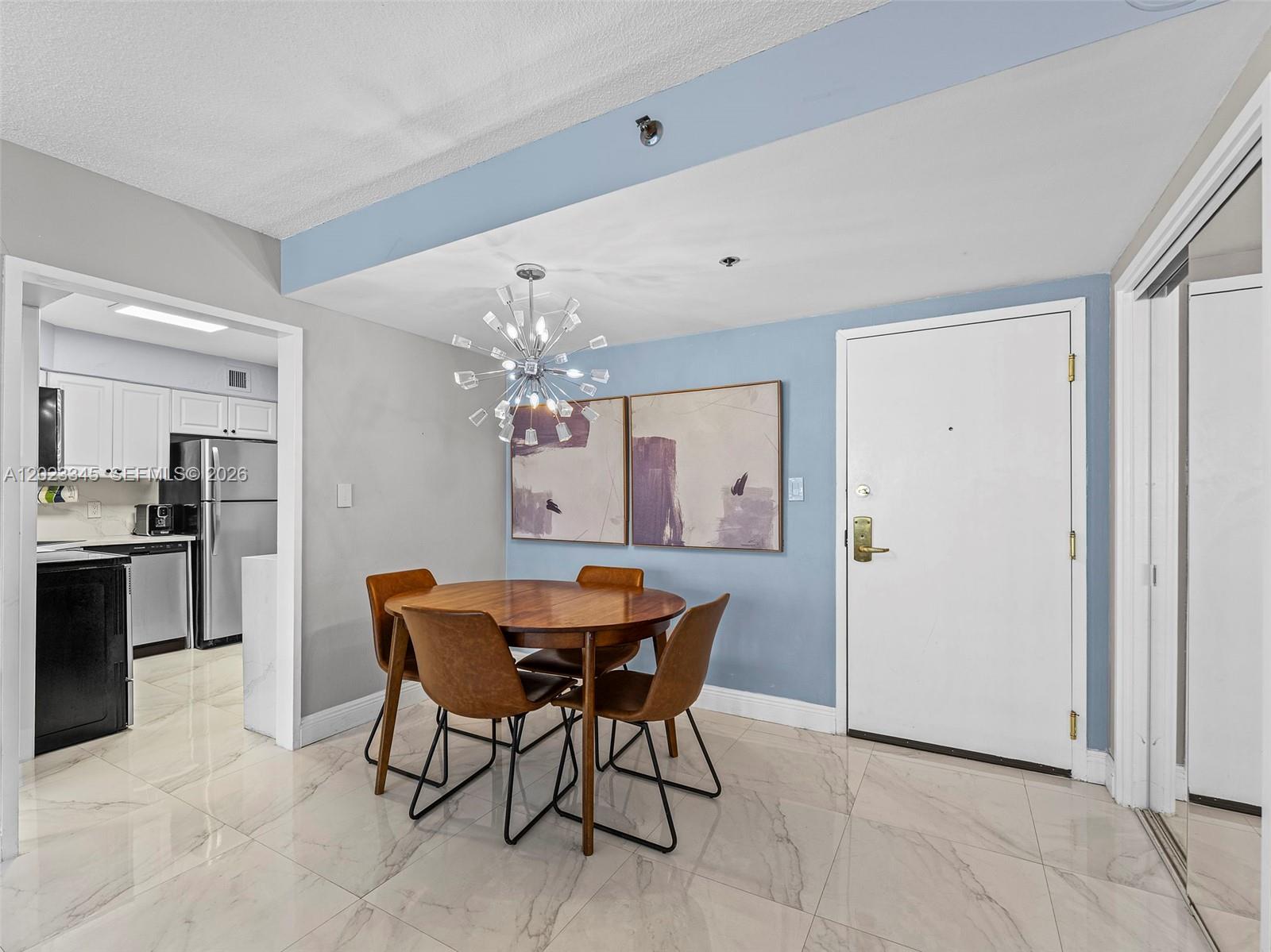 5225 Collins Ave # 1509