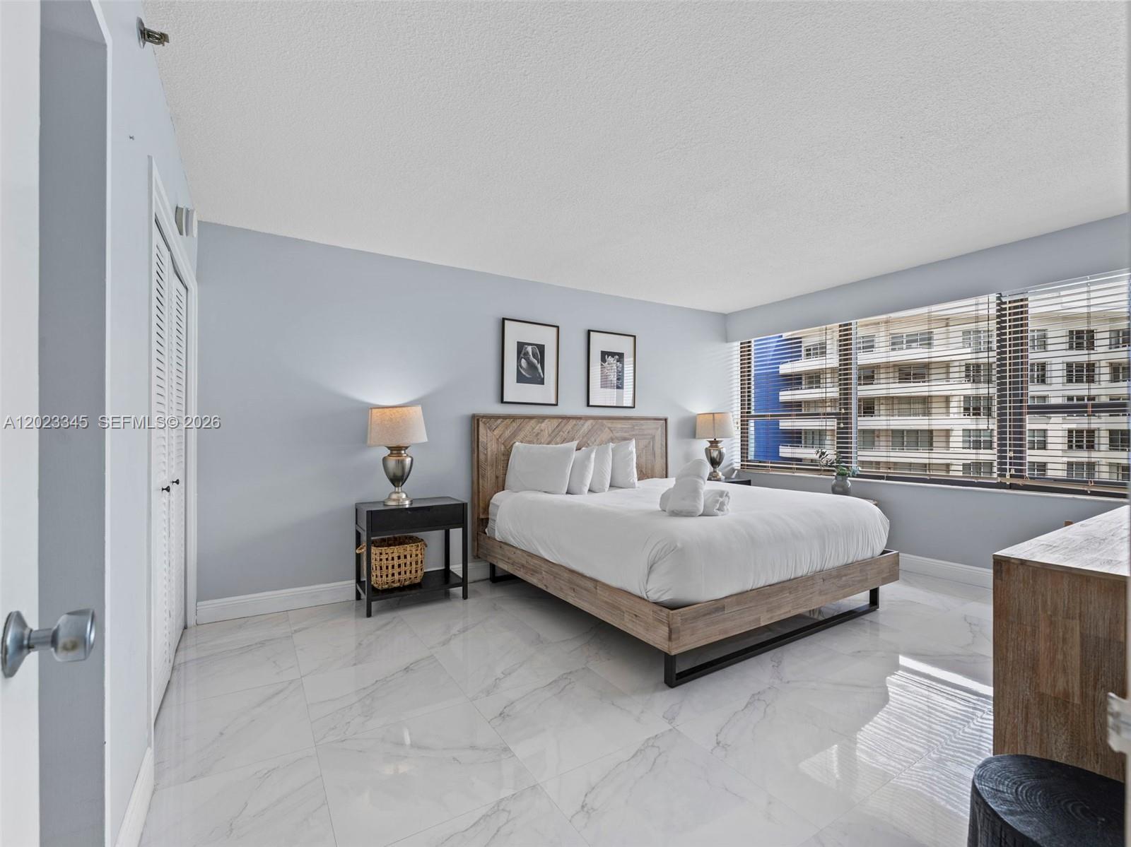 5225 Collins Ave # 1509