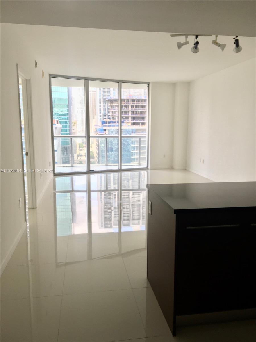 475 Brickell Avenue # 1614