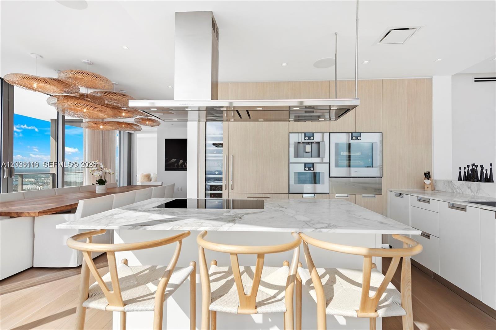 15701 Collins Ave # 4105