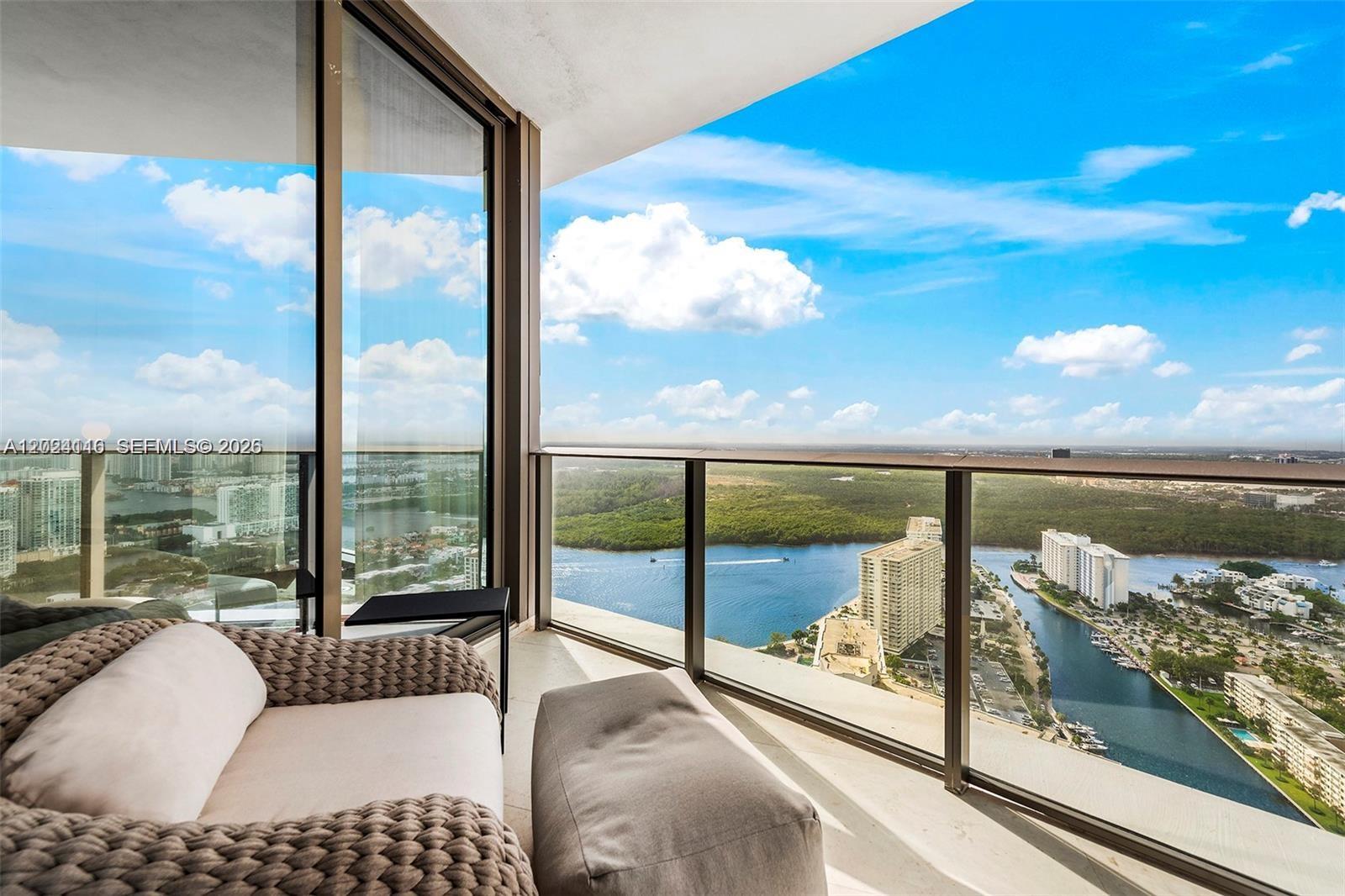 15701 Collins Ave # 4105