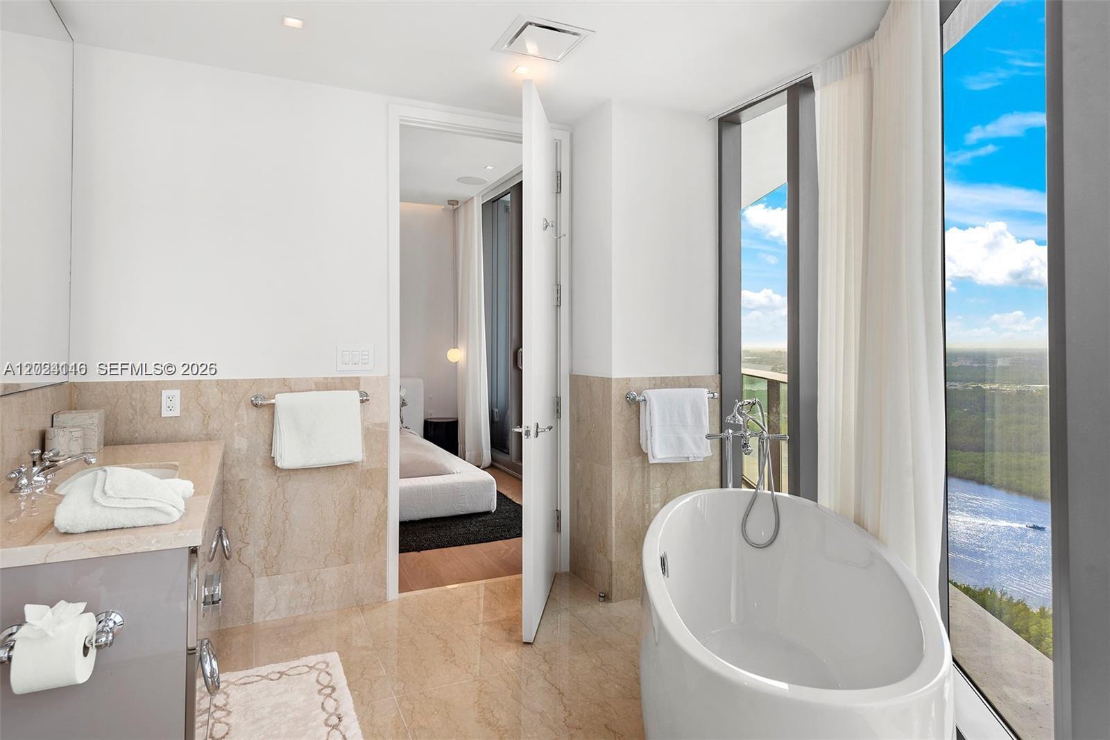 15701 Collins Ave # 4105