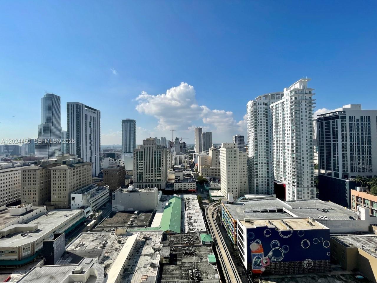 50 Biscayne Blvd # 2401