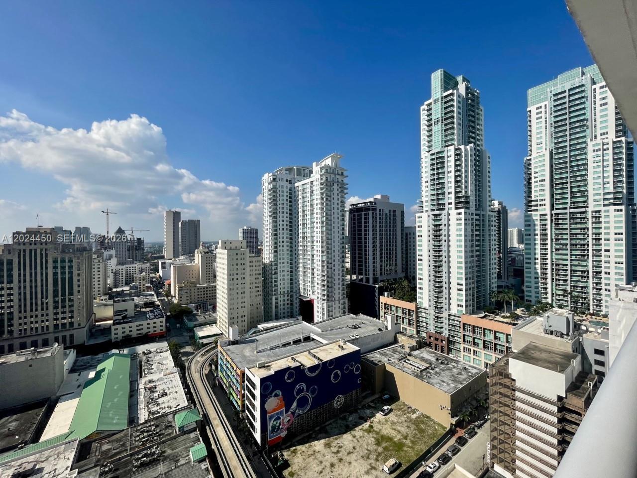 50 Biscayne Blvd # 2401