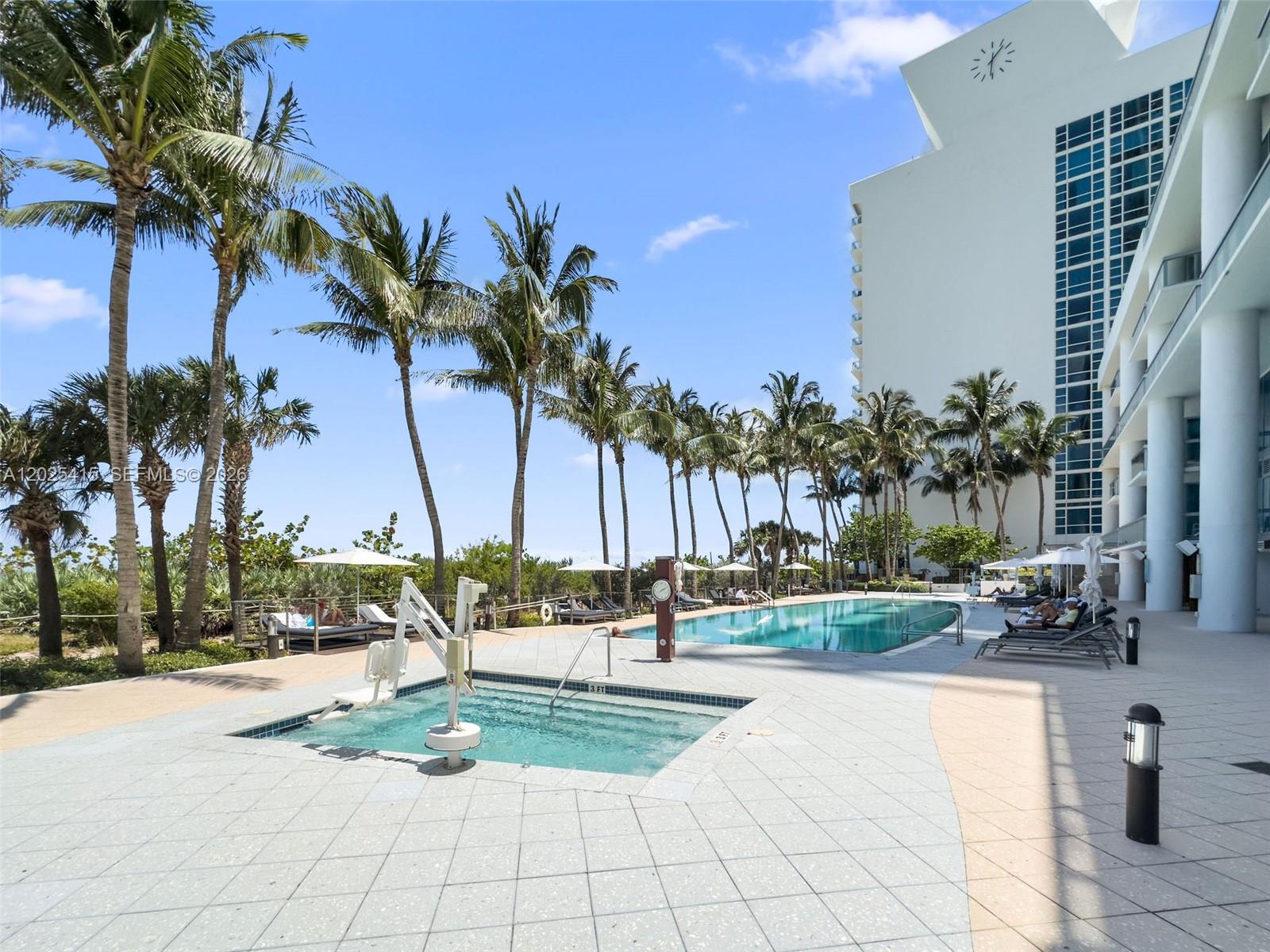 6801 Collins Ave # 708