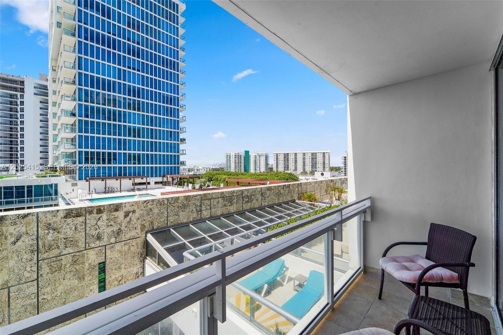 6801 Collins Ave # 708