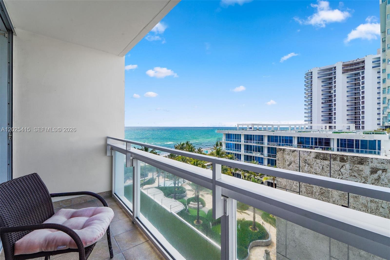 6801 Collins Ave # 708