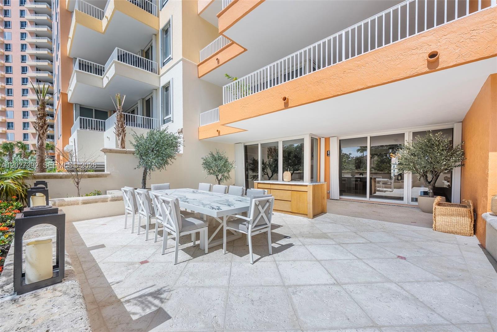 785 Crandon Blvd Unit: 205/305