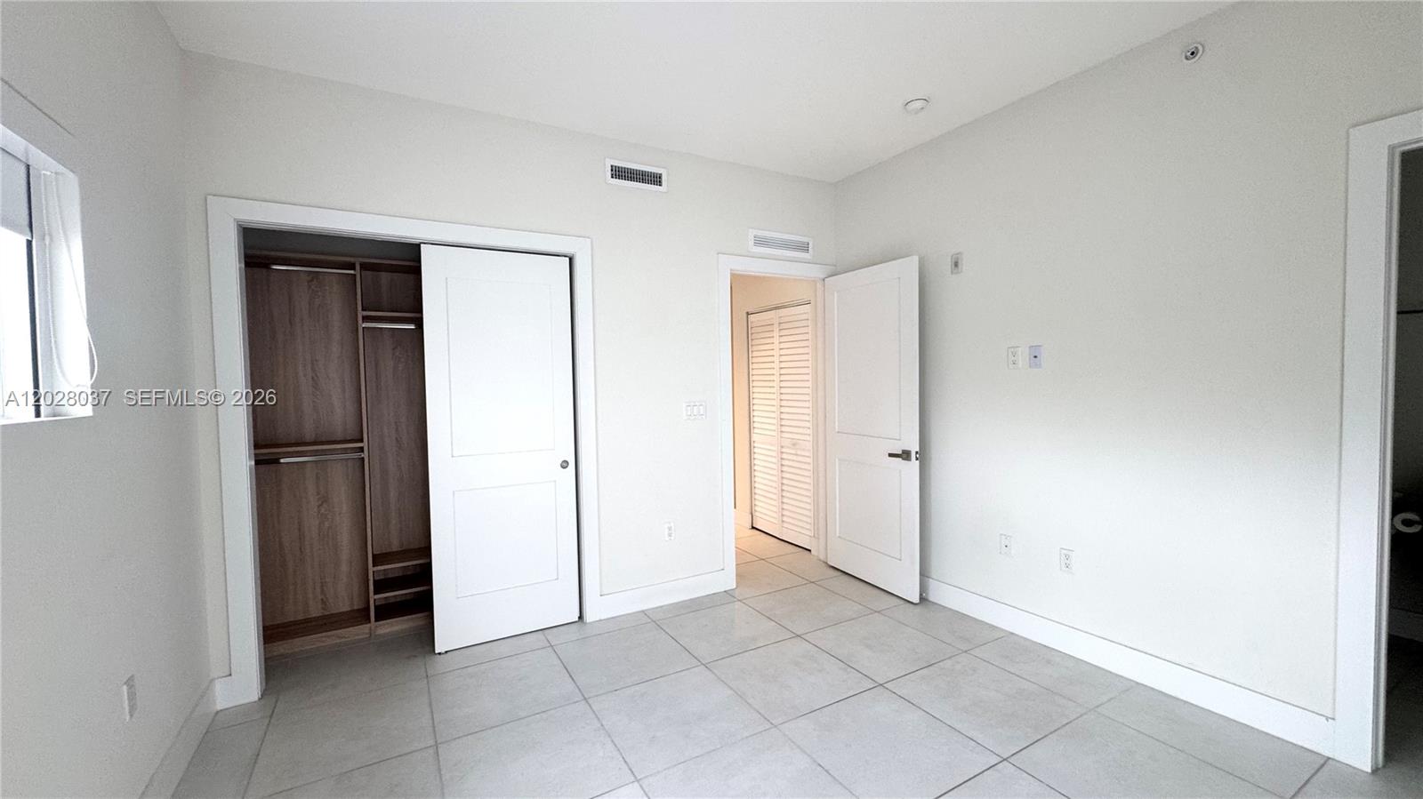 643 Jefferson Ave # 9