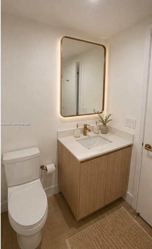 90 NE 32nd St # 615