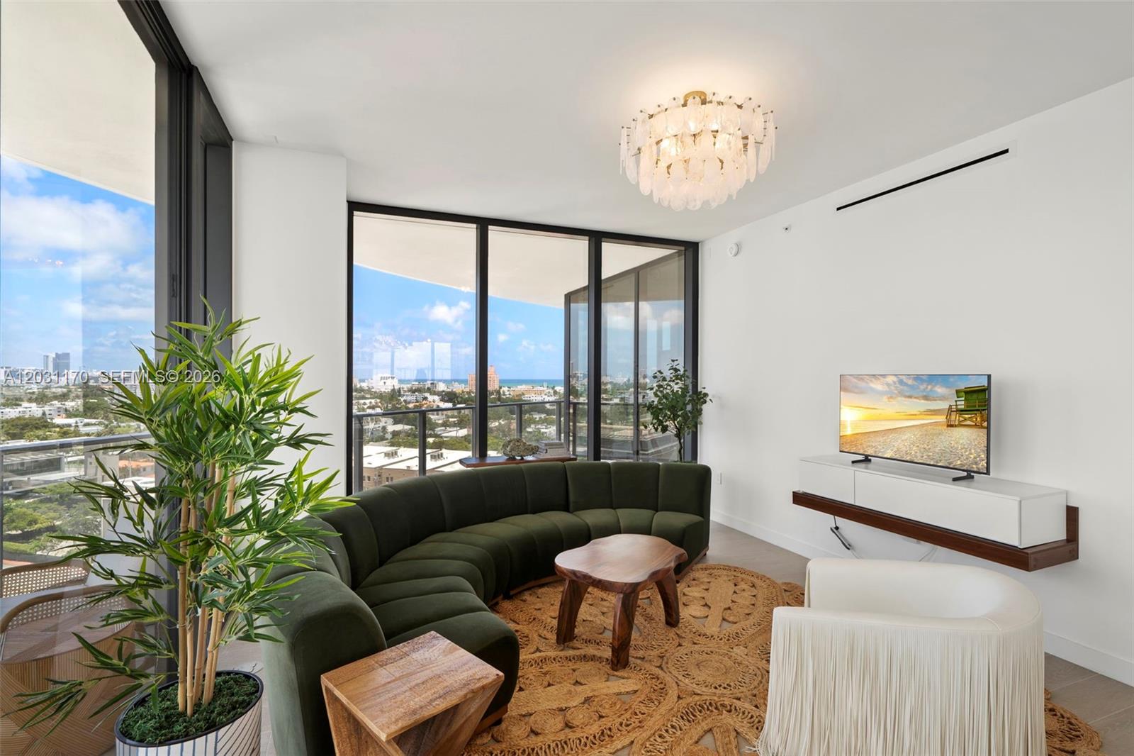 500 Alton # 1205