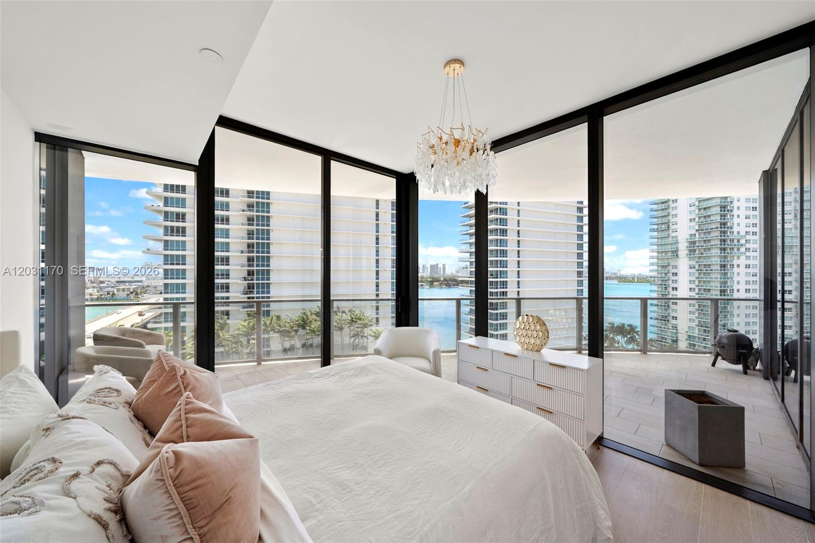 500 Alton # 1205