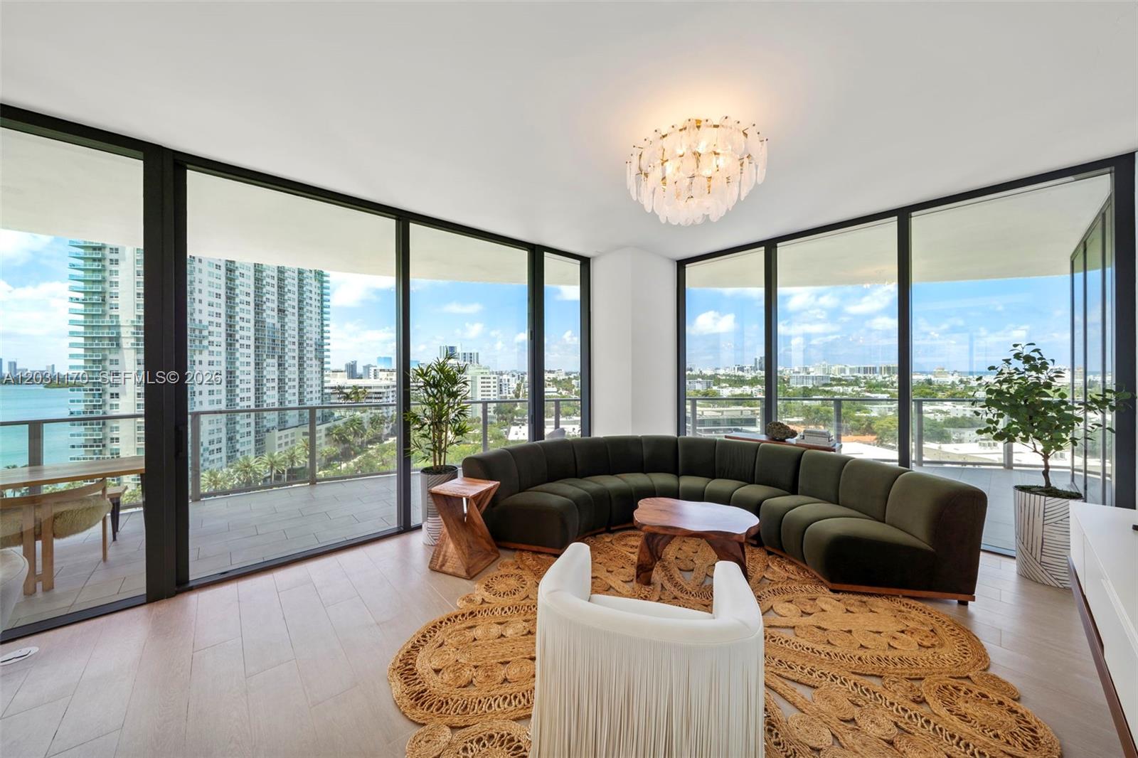 500 Alton # 1205