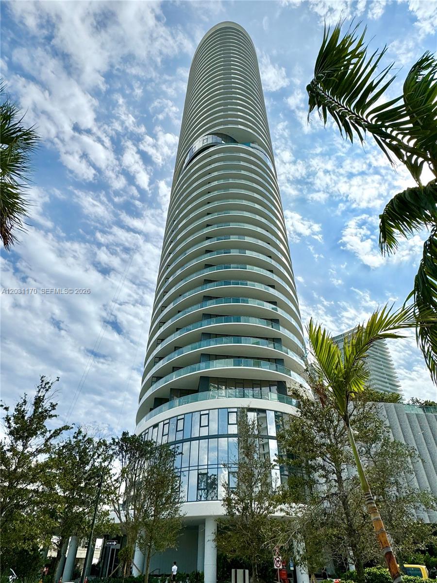 500 Alton # 1205