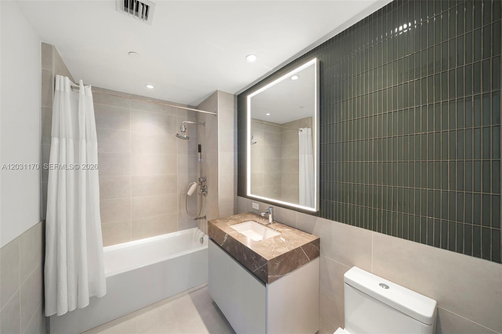 500 Alton # 1205