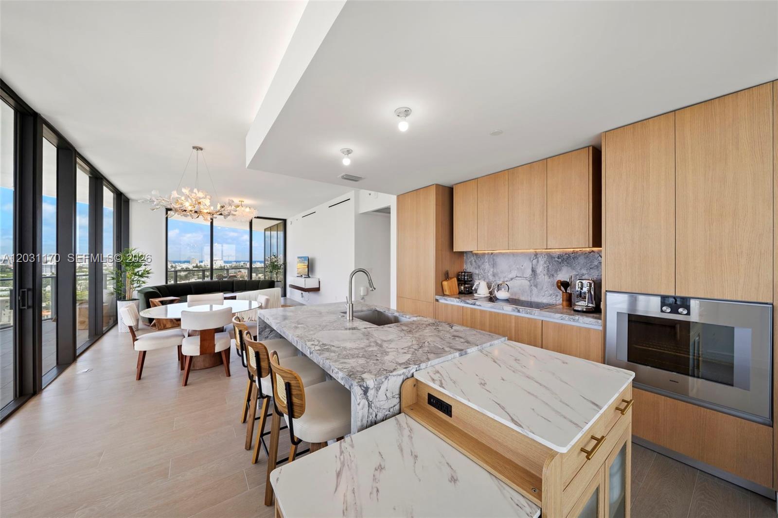 500 Alton # 1205