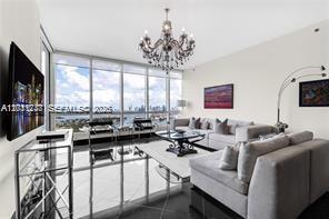 100 S Pointe Dr # 3702