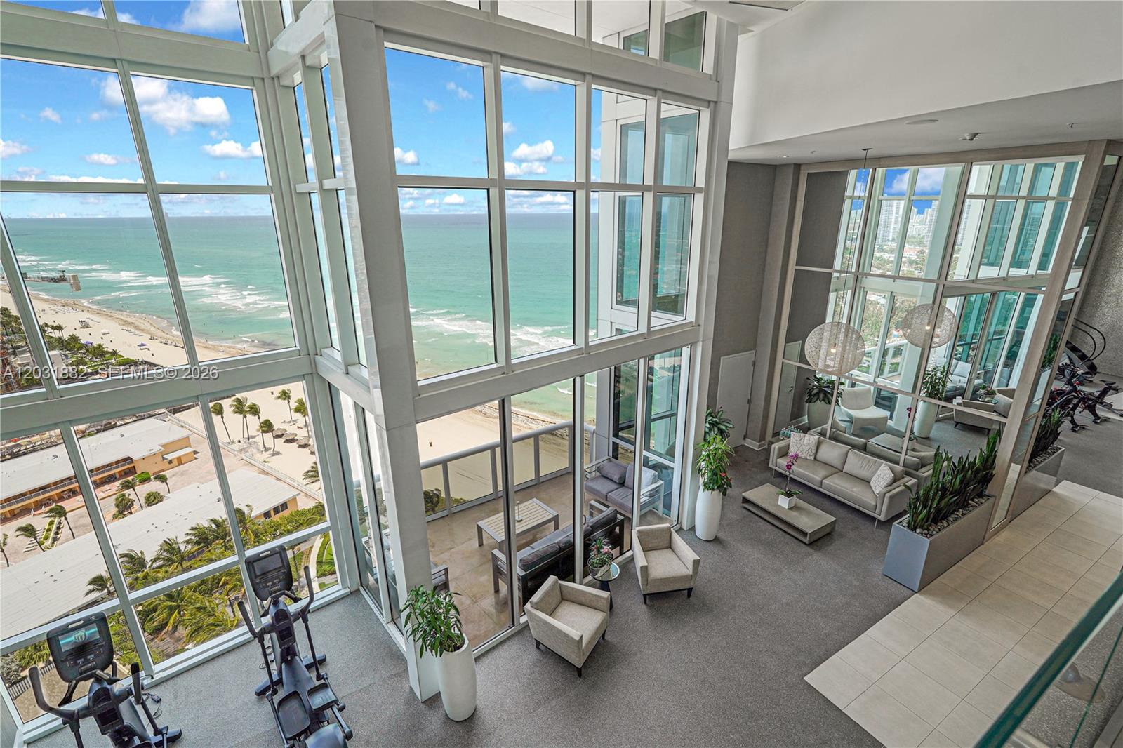 18201 Collins Ave # 2008A