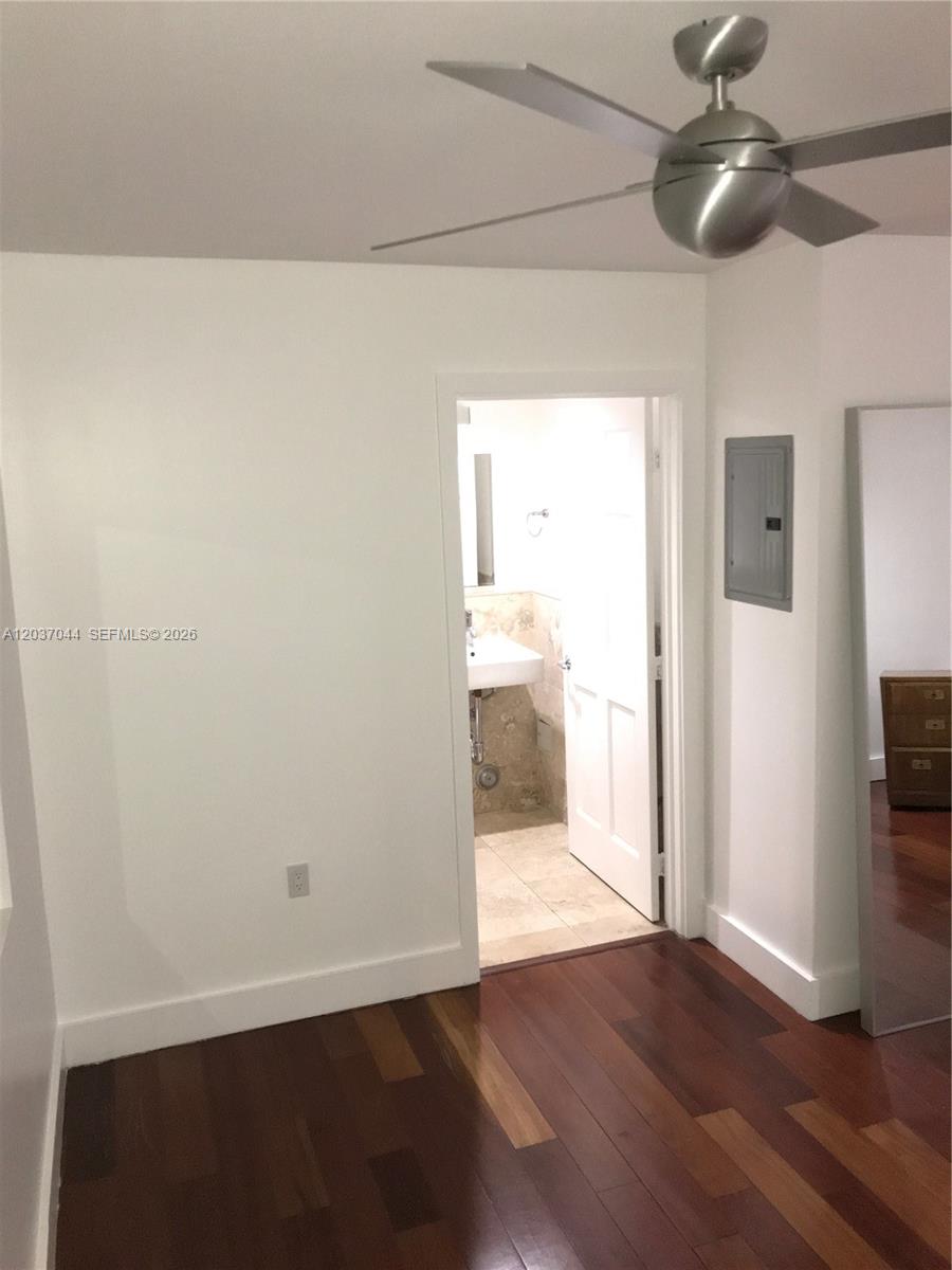 731 6th St Unit: 105-E