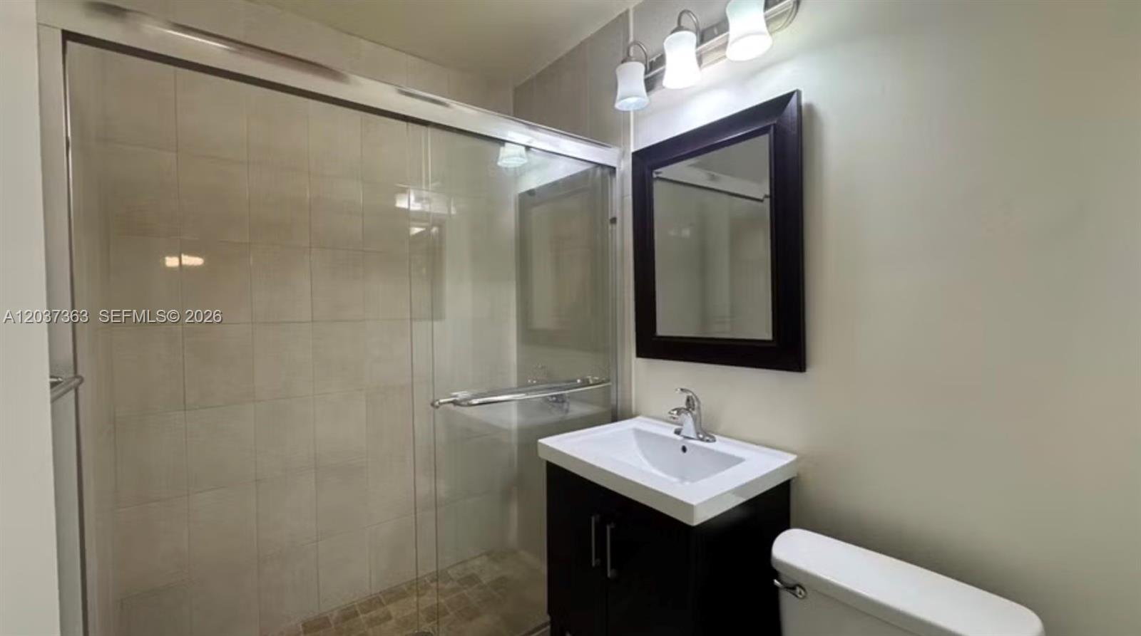 751 Euclid Ave # 2