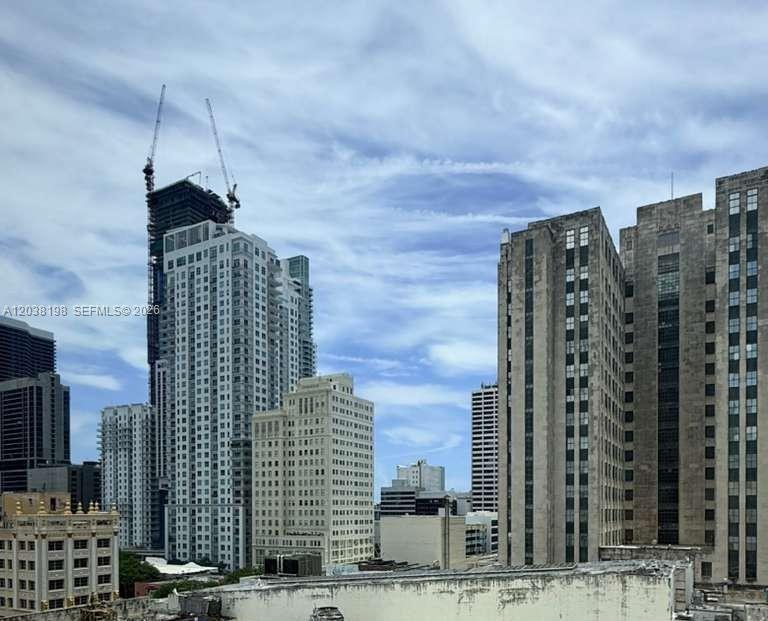 111 E Flagler St # 806