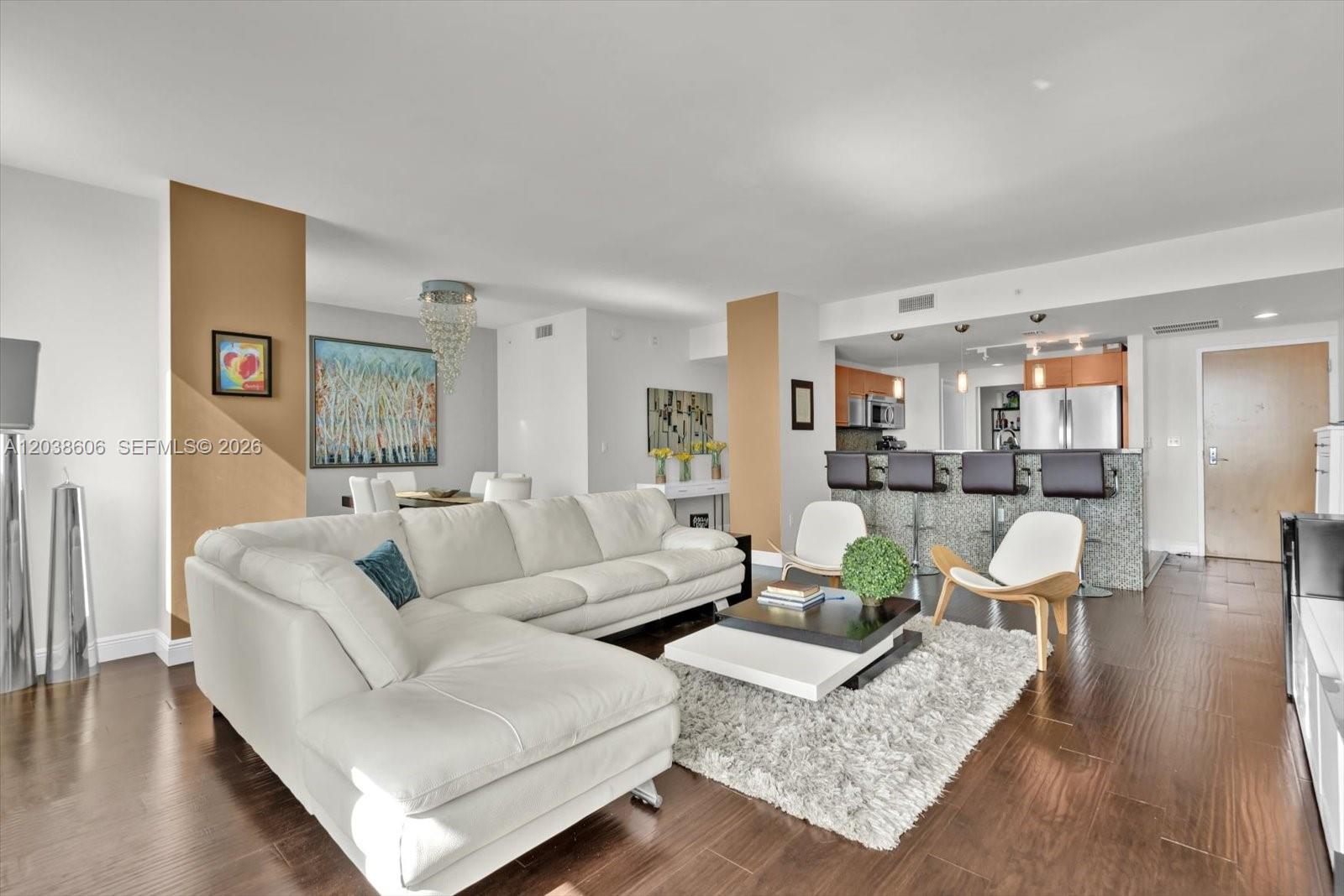 244 Biscayne Blvd # 1803