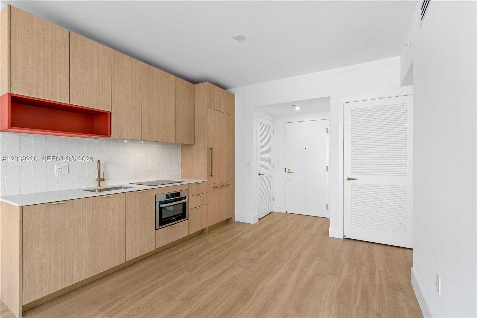90 NE 32nd St # 1009
