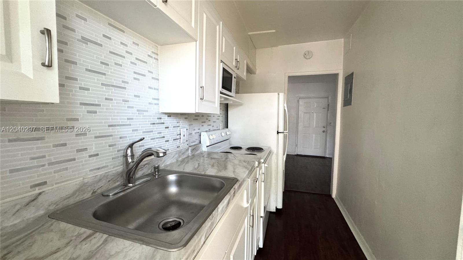 4410 NE 2nd Ave # 4410