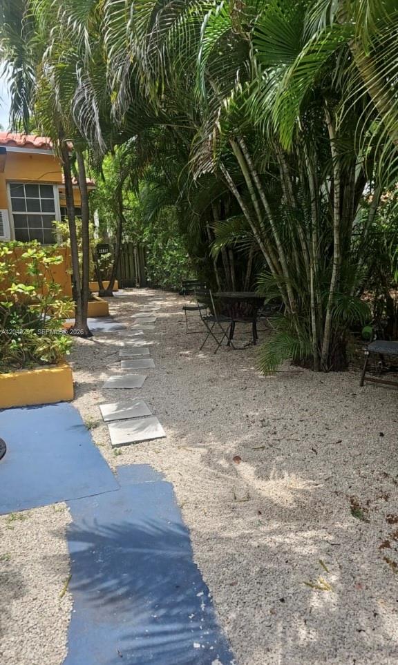 4410 NE 2nd Ave # 4410