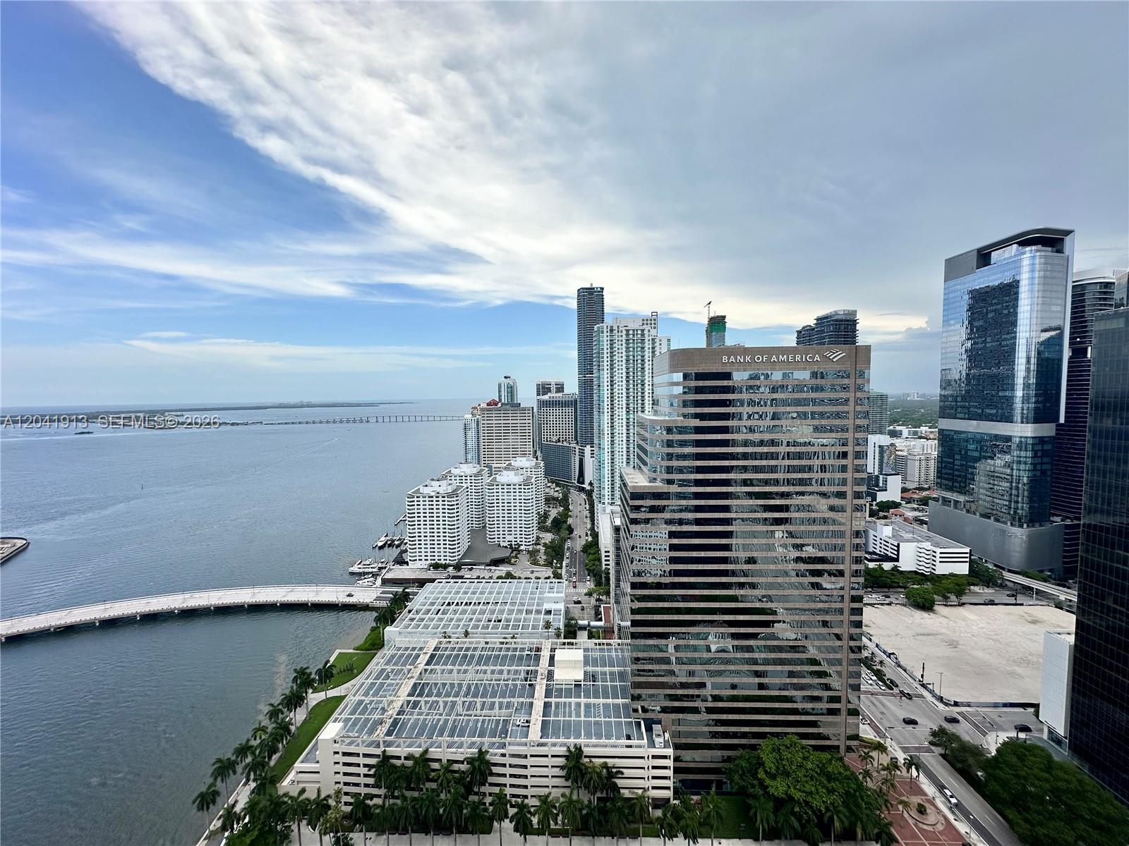 495 Brickell Ave # 4011