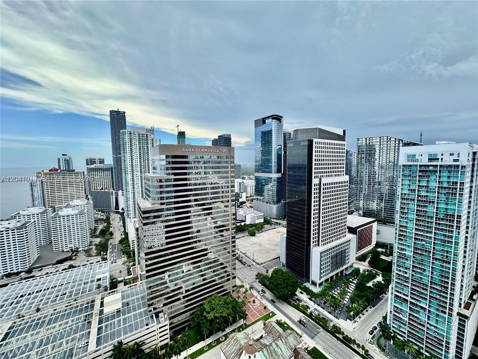 495 Brickell Ave # 4011