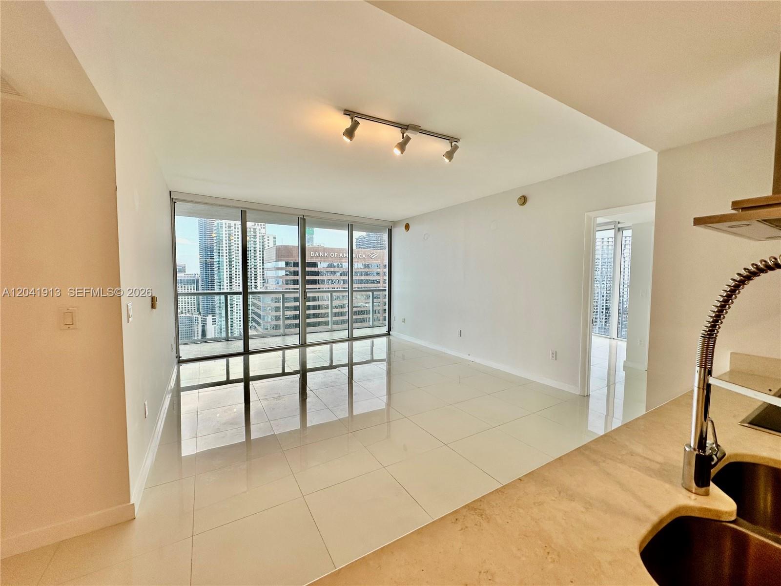 495 Brickell Ave # 4011