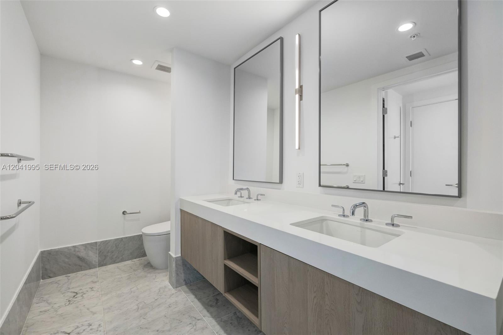 9221 E Bay Harbor Drive # 210