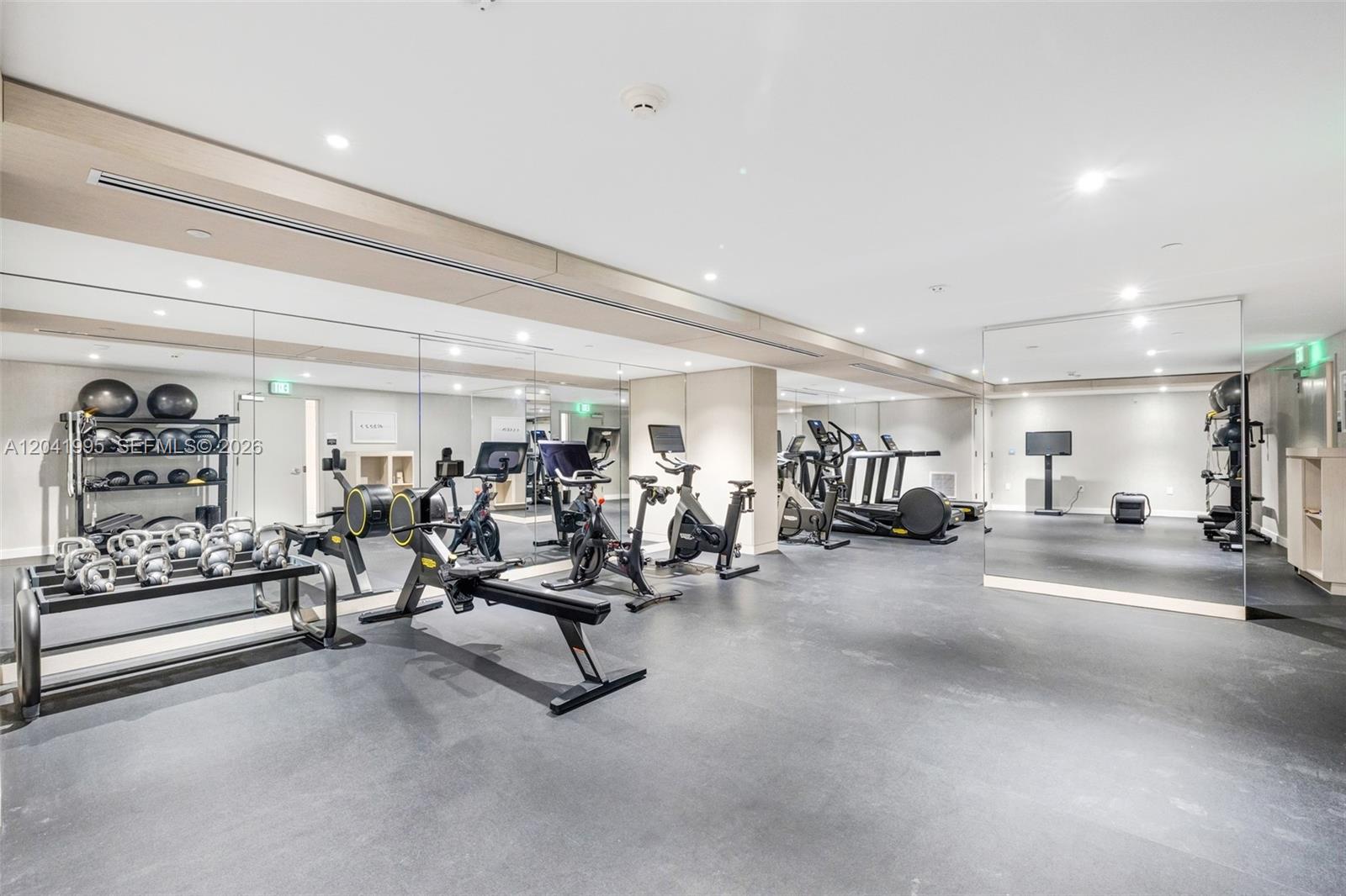 9221 E Bay Harbor Drive # 210