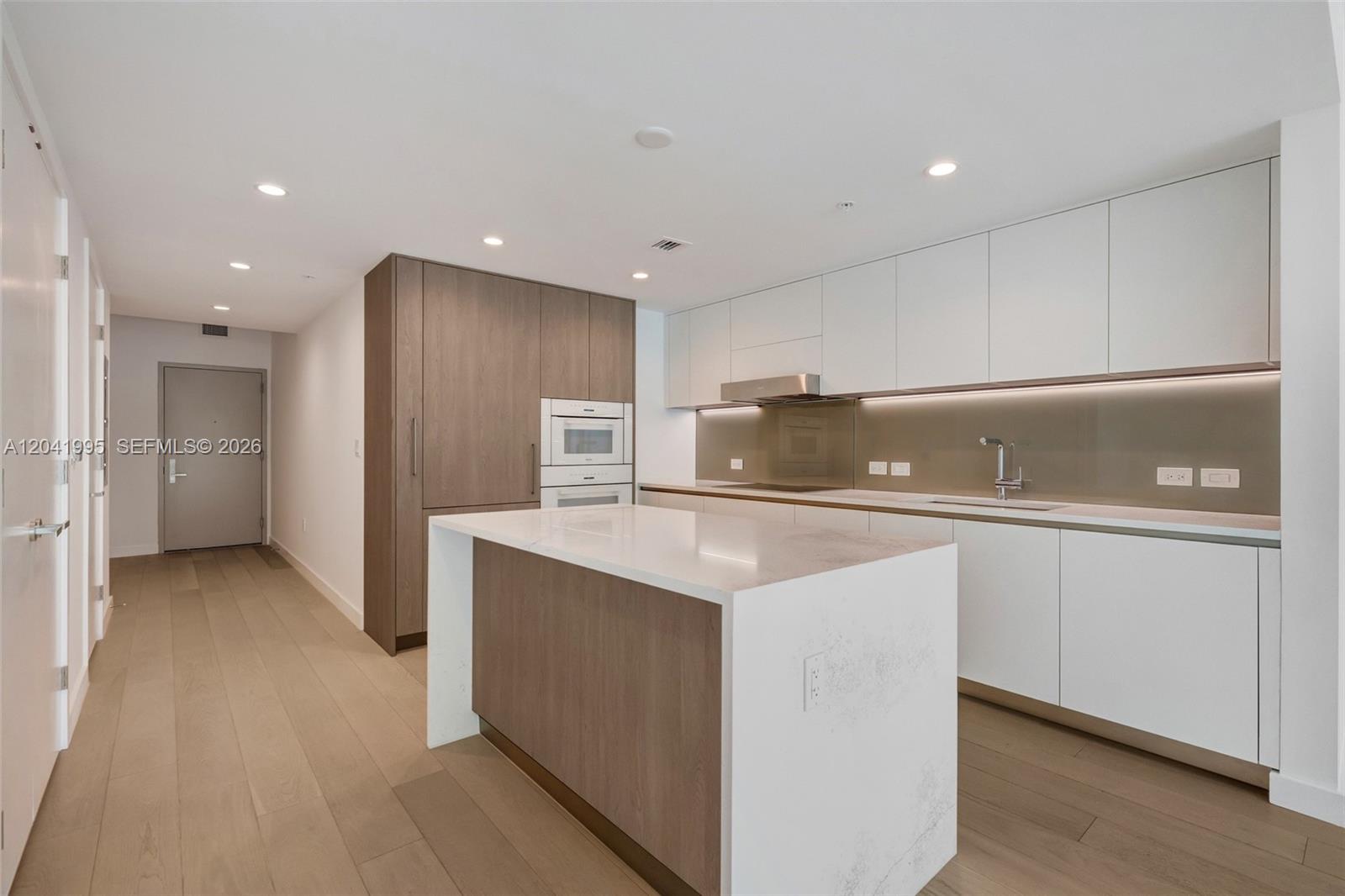 9221 E Bay Harbor Drive # 210