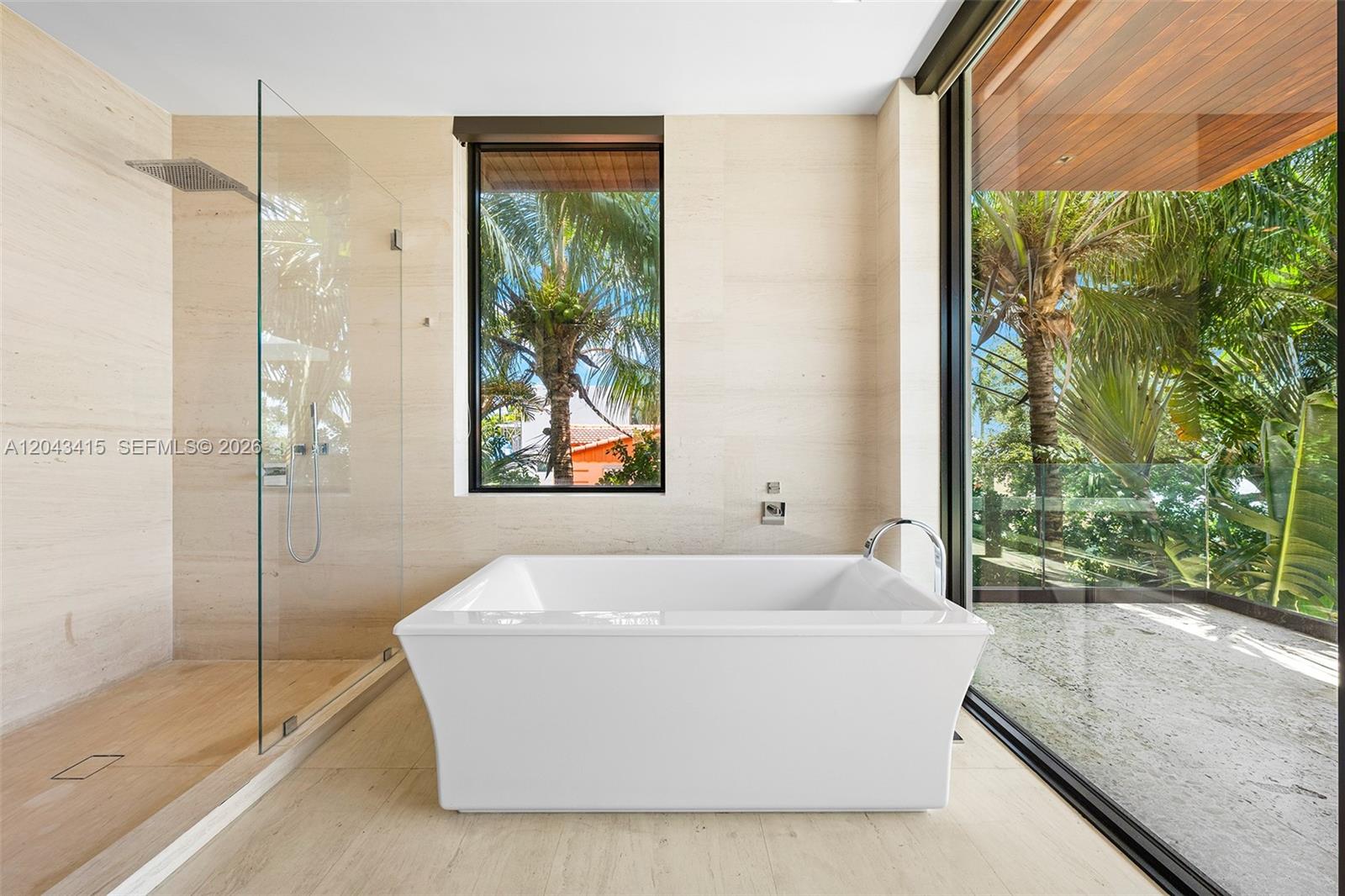 126 W San Marino Dr