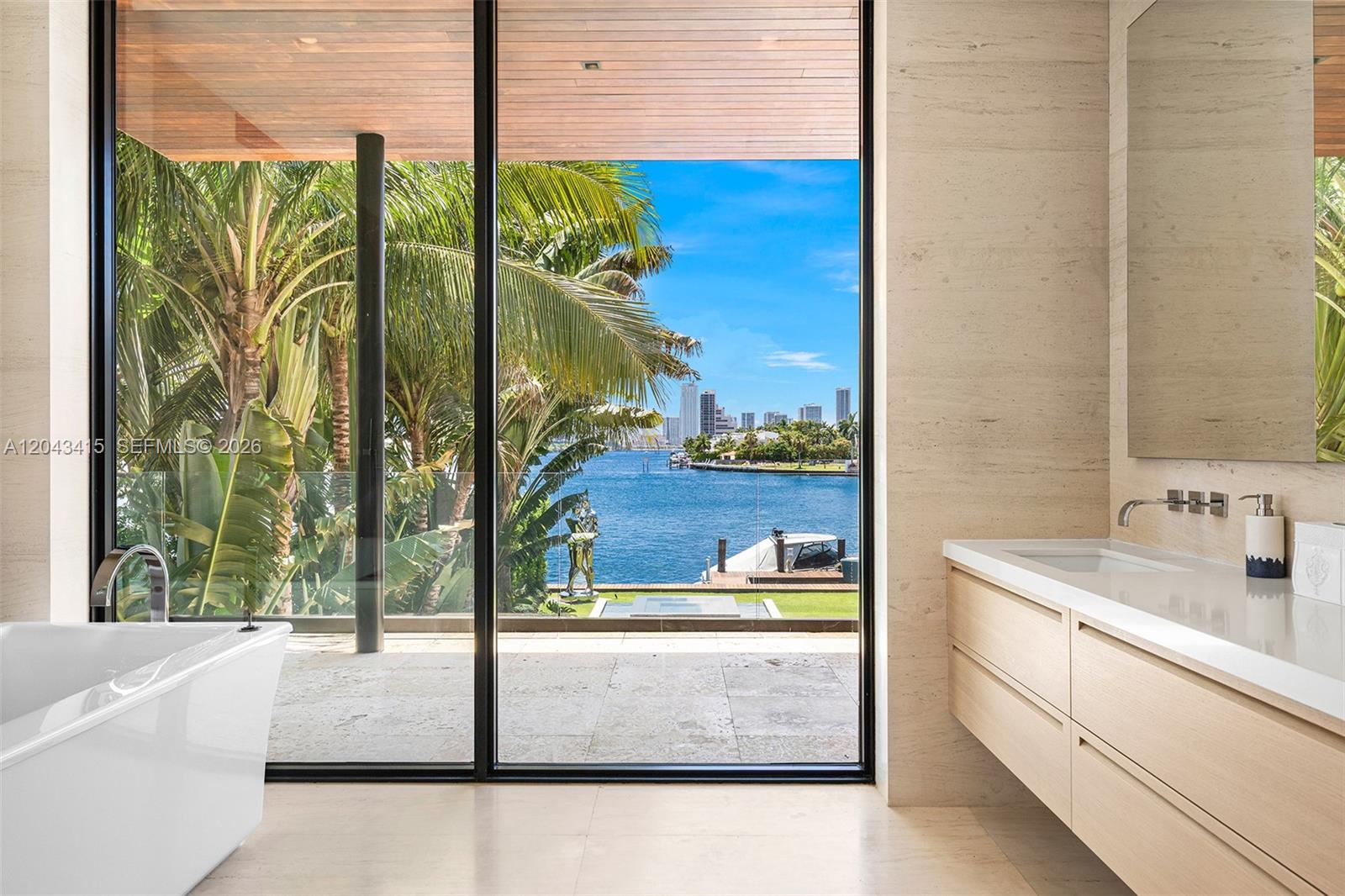 126 W San Marino Dr